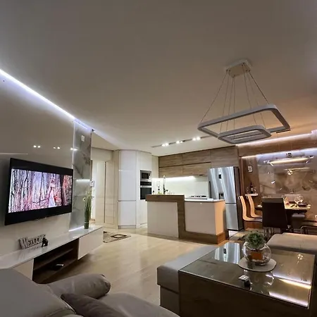 Lux Dolce Casa Skopje-2 Karpos Üsküp
