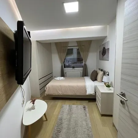 Lux Dolce Casa Skopje-2 Karpos